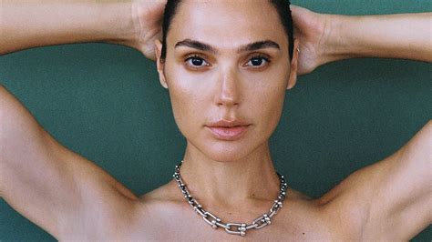 Gal Gadot Nude Uncensored Photos